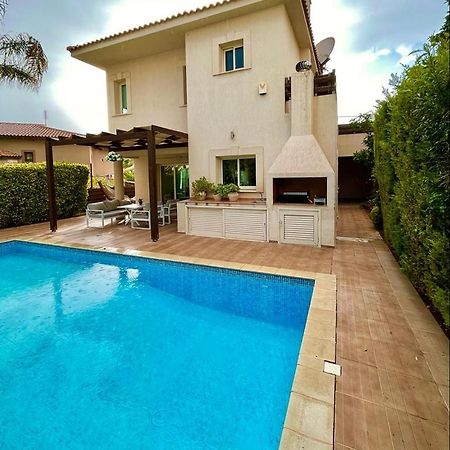 El Soleo Luxury Villa Limassol Kültér fotó