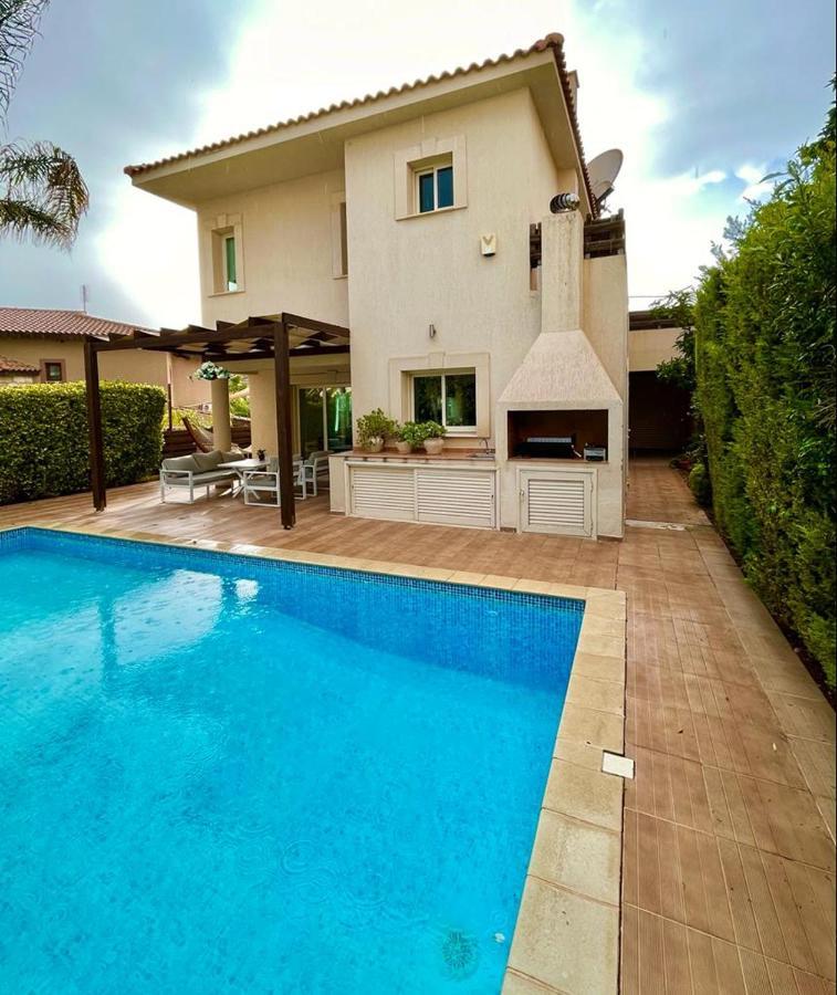 El Soleo Luxury Villa Limassol Kültér fotó